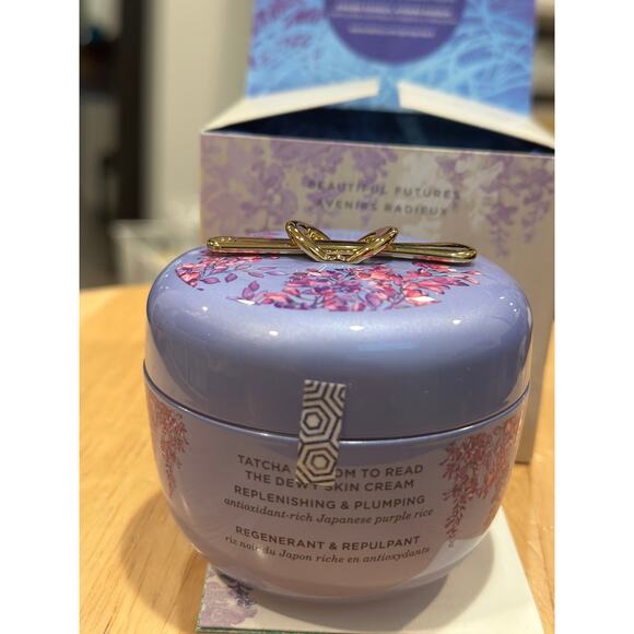 HUGE Tatcha Dewy Skin Cream - 2.5oz gratitude
size - NIB - Picture 3 of 4